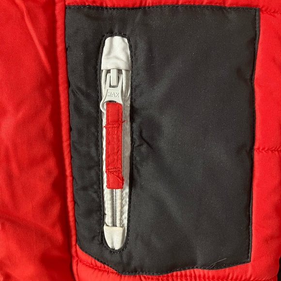 Osh Kosh B’gosh Kid’s Hooded Puffer Winter Coat, Size Small/4T, Red/Black - Picture 7 of 9